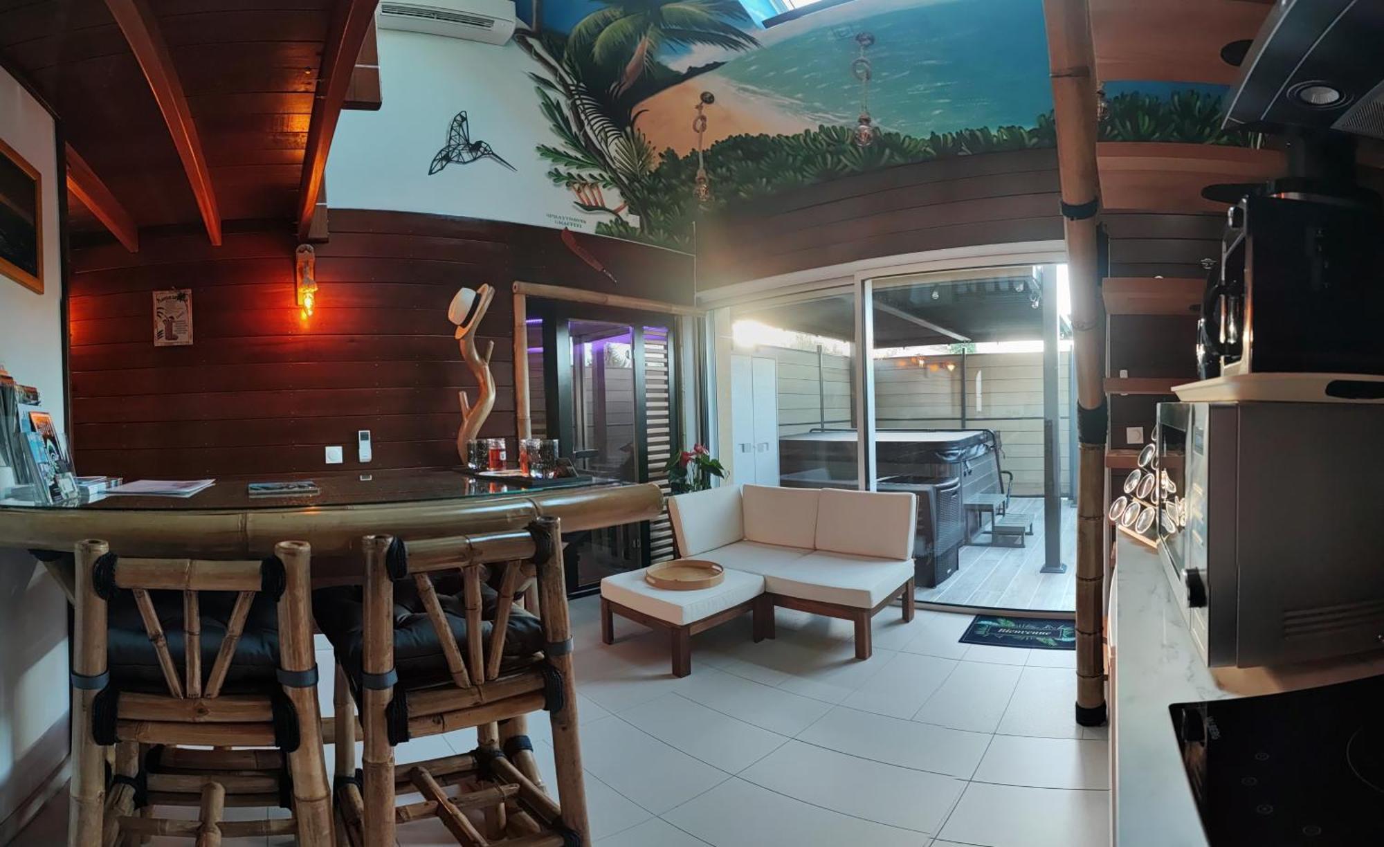 La Kaz Rhumantique Sauna And Spa Privatif La Rivière-Saint-Sauveur Eksteriør bilde